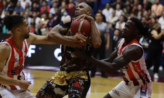 SOLES LOGRA TRIUNFO EN TIEMPO EXTRA ANTE MINEROS